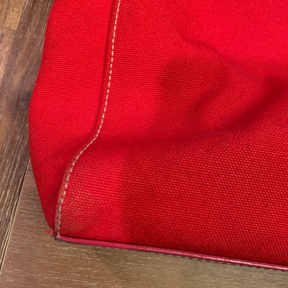 Kate Spade Red and Pink Tote with Structured Design - Picture 6 of 11